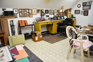 Ronn Lucas - Tying Room 4