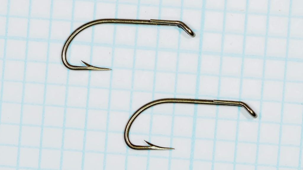 Mustad 9002 Looped Eye Limerick — Vintage Hook Reference | garrenwood.com