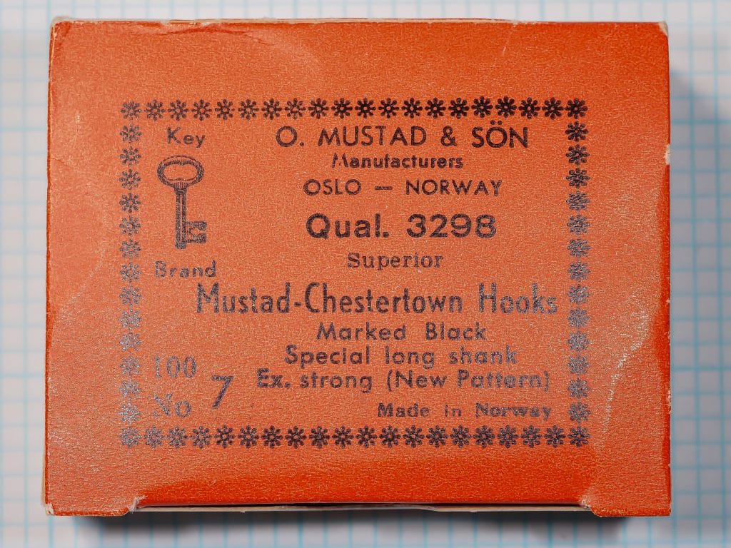 Mustad 3298 Chestertown — orange Key Brand export box — size No. 7 — vintage 1950s-60s packaging