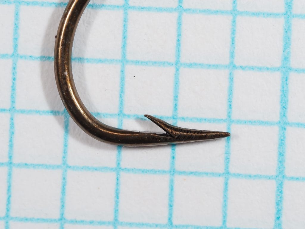 Harrison Bartleet 3025 Hollow Point Sproat — bronze finish single hook point detail — size No. 2 — hollow point and barb geometry