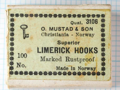 Mustad 3106 Superior Limerick — original box and label — 100-hook package — Christiania Norway marking
