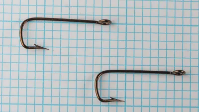 Mustad 3331 Sneck Hooks — comparison of two specimens — size 2 — showing consistency across package