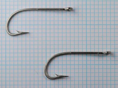 Milward 4064 — multiple hooks comparison — size 2/0 — uniform hook profiles and consistency