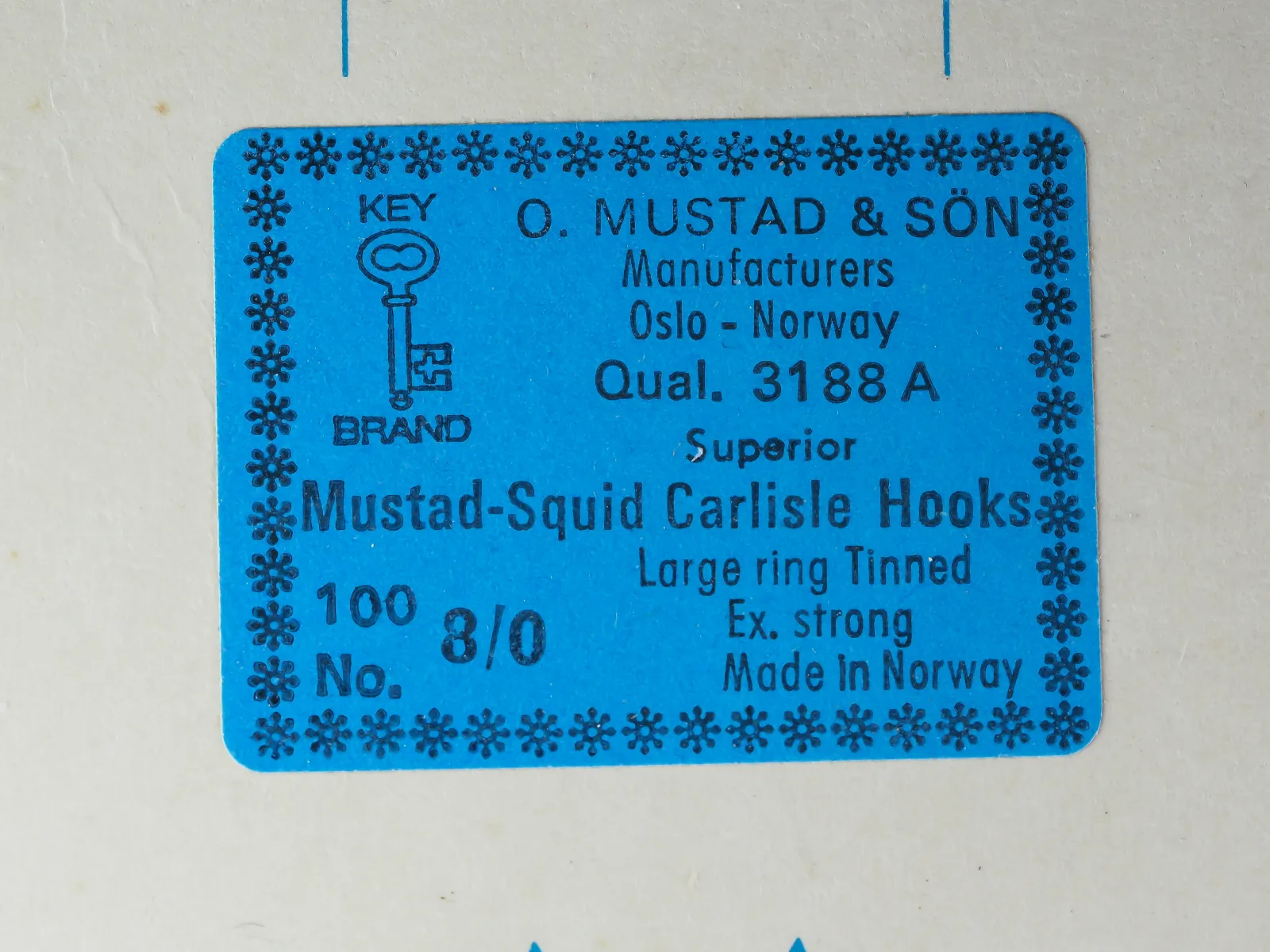 Mustad 3188 A Box and Label size 8-0