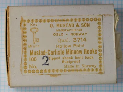 Mustad 3714 Carlisle Minnow Hook — original box and yellow snowflake-border label — size 2 — complete packaging