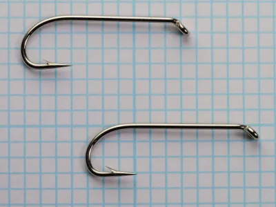 Allcock S216 Sproat Hooks — comparative group of two size 6 hooks — nickelled finish