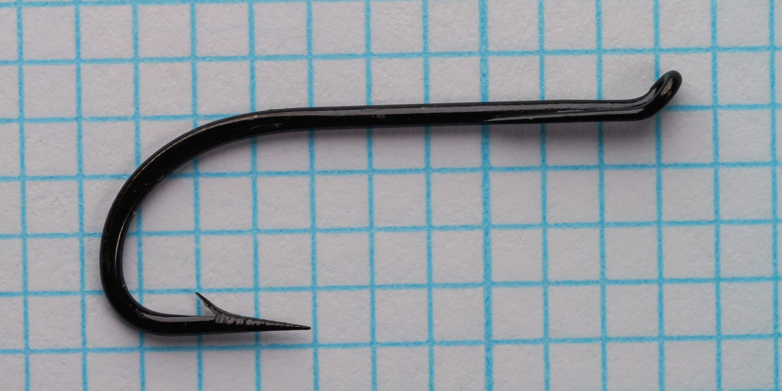 Herter's 3718 Salmon Fly Hook — overall hook profile from front-side view — size No. 4 — turned-down ball eye and Sproat bend