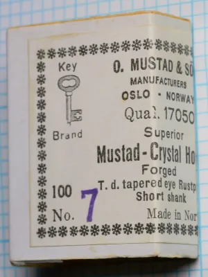 Mustad 17050 Crystal Hooks — side panel of box showing specifications — size 7 — superior point and forged construction