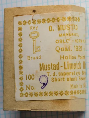 Mustad-1921-Box-and-label-Size-9-b