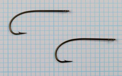 Mustad 3891 Sproat Hook — comparative side-by-side specimens — size No. 1 — demonstrating consistency of manufacture