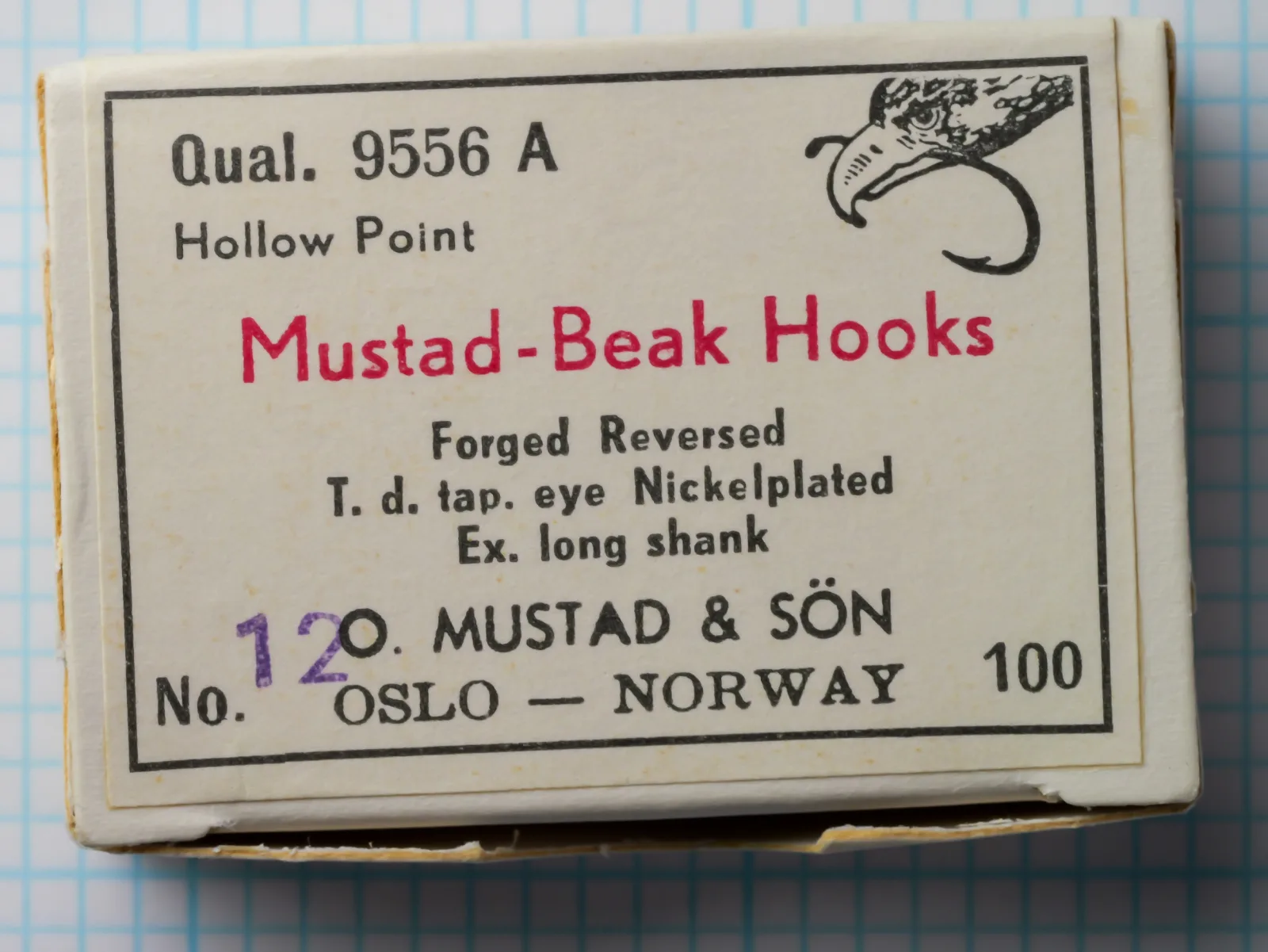 Mustad 9556 A — packaging label and sales card — size No. 12 — letterpress printed label with eagle logo