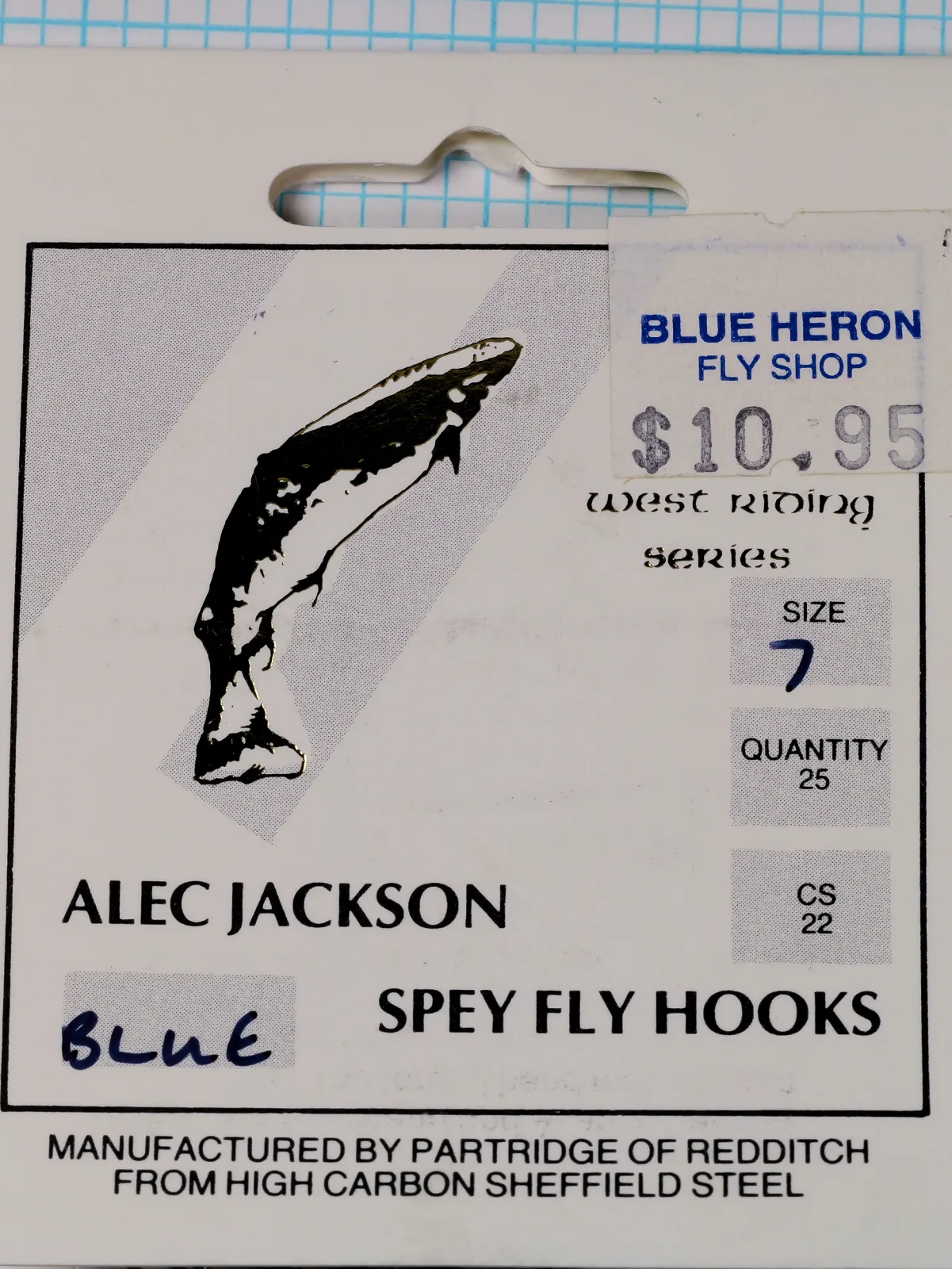 Partridge CS 22 Alec Jackson Spey fly hook package with Black Heron and gold salmon illustration