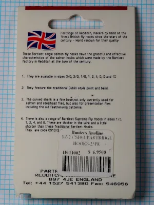 Partridge CS10/1 Bartleet Traditional Salmon Hook — retail packaging reverse side — size 2 / quantity 25 — showing product specifications and manufacturer details