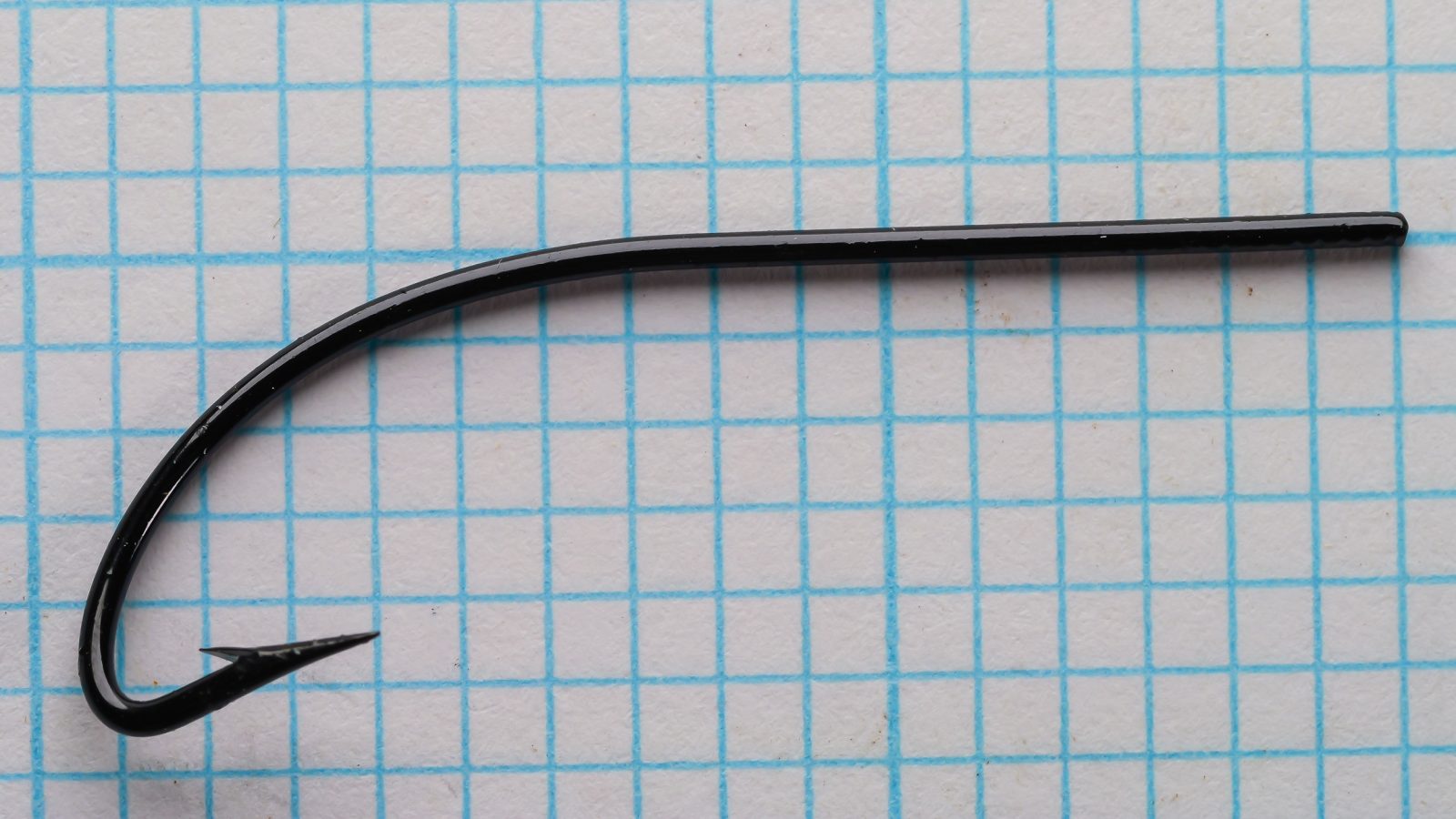 Mustad 3290 Chestertown Hook — full profile view — No. 6 size — blind eye construction