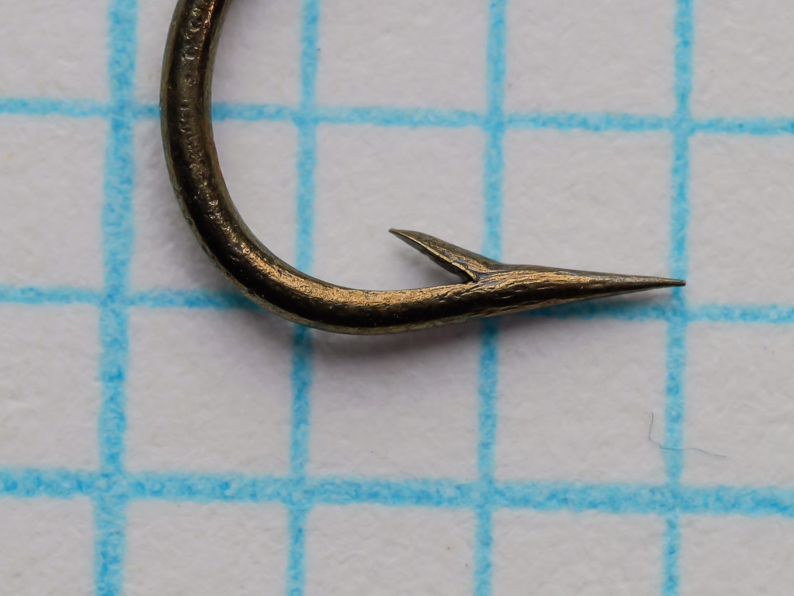 Wm. Bartleet & Sons M64 Sproat Size 6 — single hook detail showing point geometry, tapered blind eye, and bronzed finish from side profile