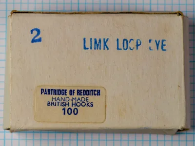 Partridge Limerick Loop Eye box — cardboard packaging with letterpress printing — size 2, 100-hook quantity — hand-made designation