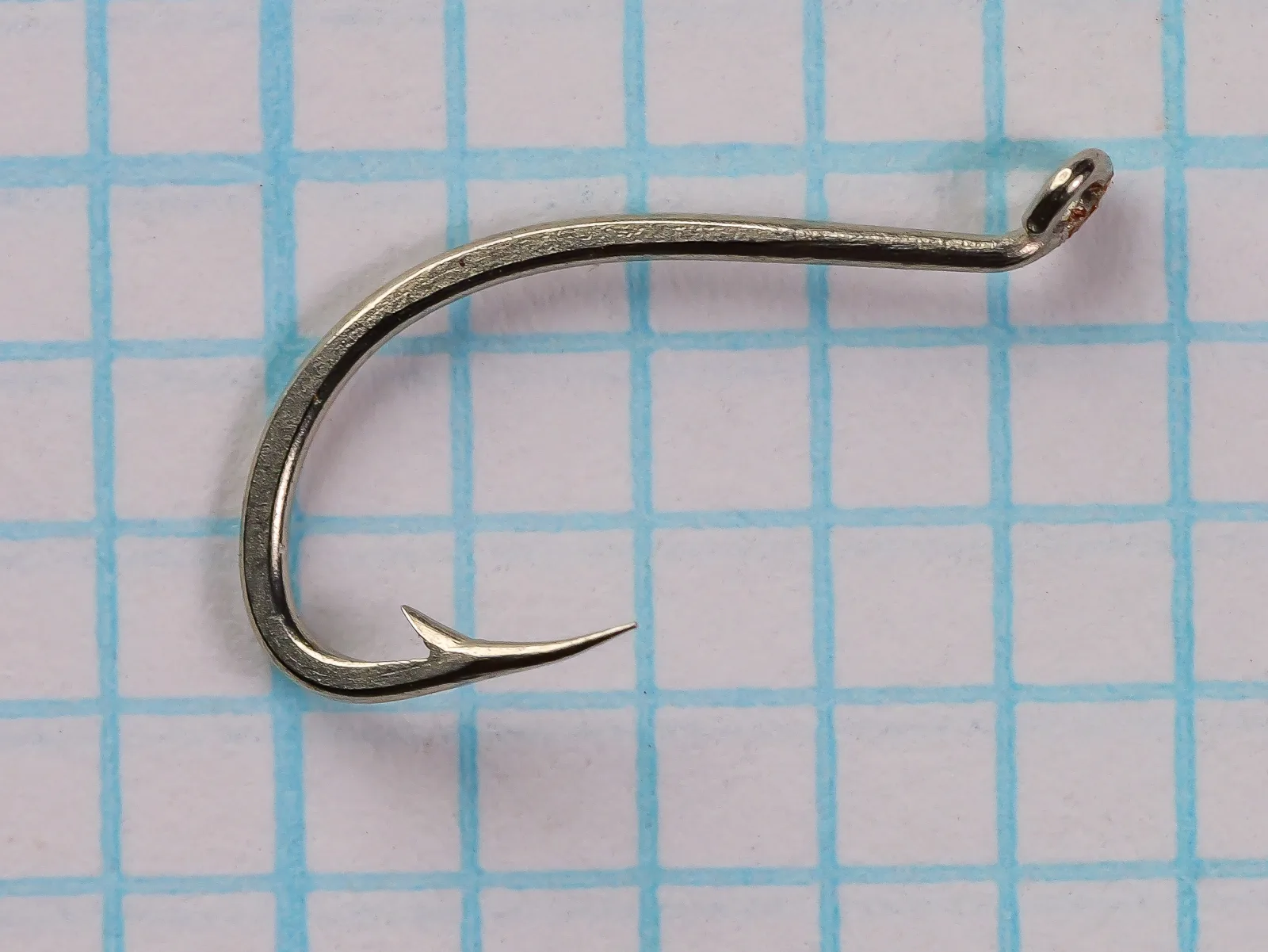 Partridge Steelhead Hook, sproat bend, polished finish, side view showing eye and point geometry