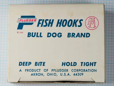 Pflueger 15120-B Box Top Panel — Branding and corporate information — 1965 copyright date
