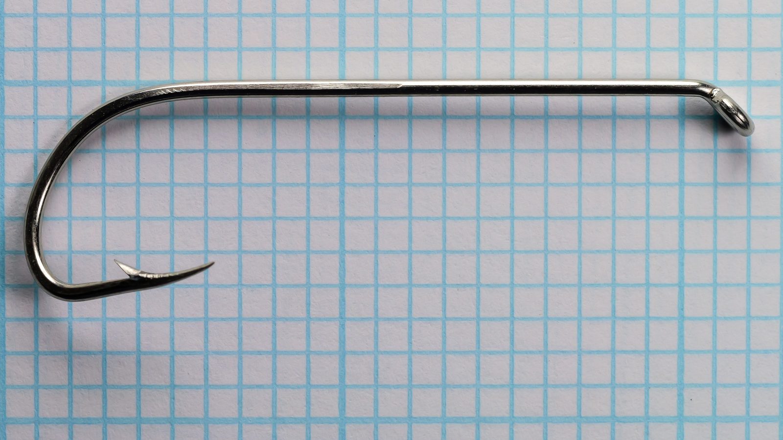 Mustad 92615 Beak Hook — full side profile — size 2/0 — reversed offset and shank length