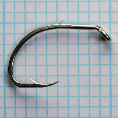 Mustad 92654 Beak Hook — full side profile — reversed offset geometry — beak bend with standard shank