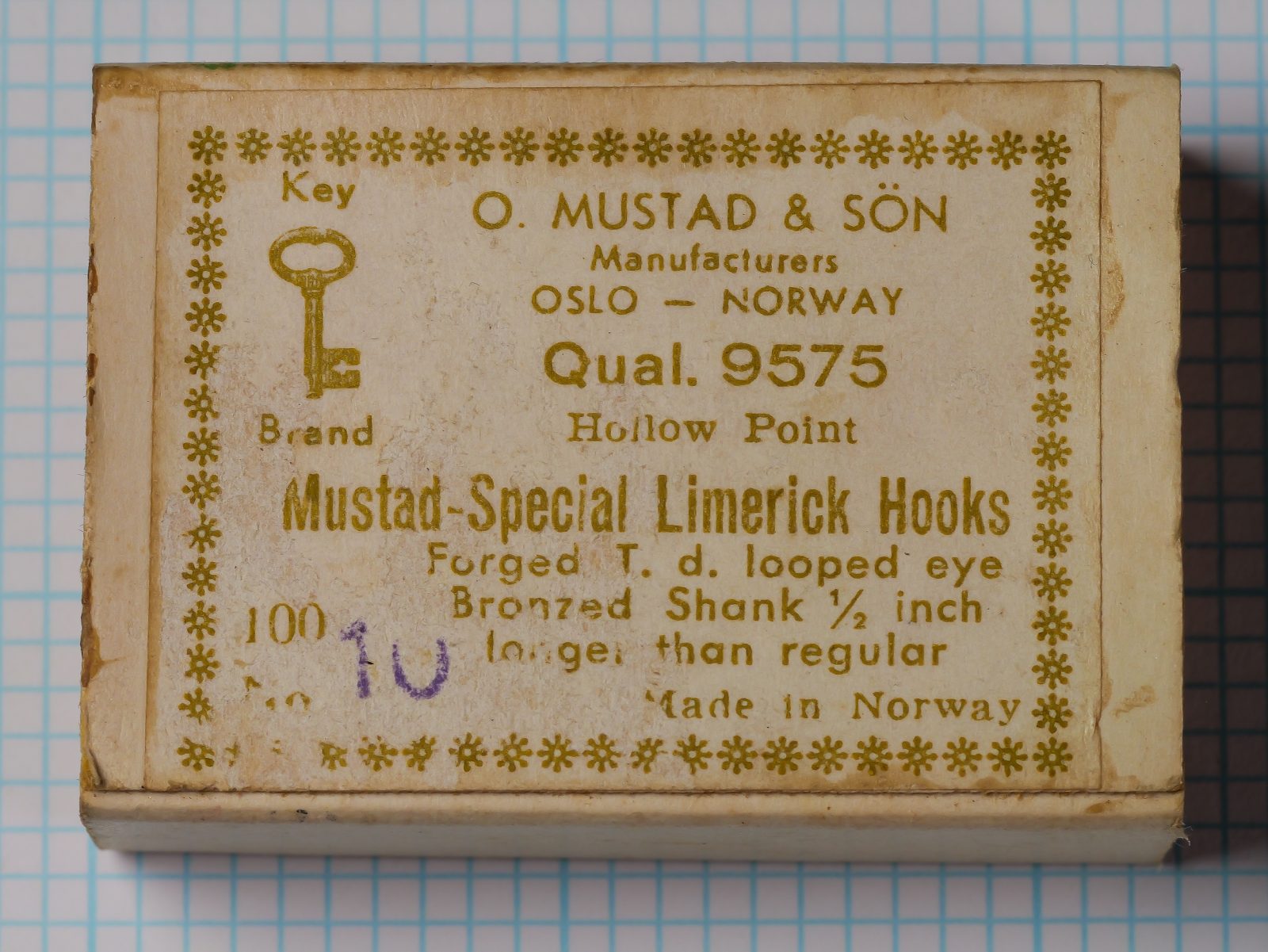 Mustad 9575 Mustad-Special Limerick — original manufacturer box label — size 10, 1/2-inch larger shank variant — Forged Turned-Down Tapered Eye, Hollow Point, Bronzed Finish, 100-hook box, Made in Norway