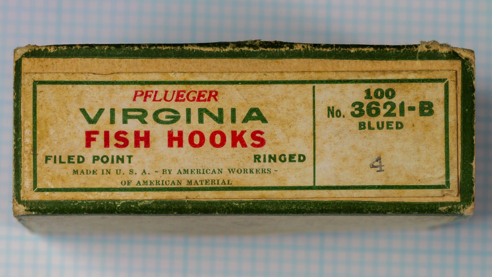 Pflueger Virginia Fish Hooks model 3621-B — original sales card package front, size 4, blued finish — cream and green letterpress cardstock