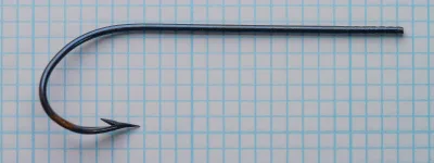 Allcock 3736M hook — eye detail and bend geometry — size 4/0 — blind marked eye construction visible — blued finish