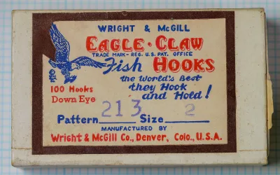 Wright McGill Eagle Claw — sales card front with logo and text — size 2 — 100-hook card