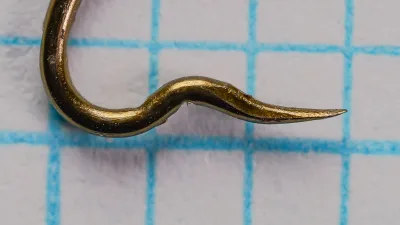 Mustad 3257 B Barbless — point and formed kink in wire in place of barb — size No. 8 — bronzed