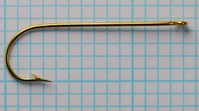 Mustad 3260 B Aberdeen — front view showing straight ball eye and inline orientation — size 1 — extra-fine wire construction